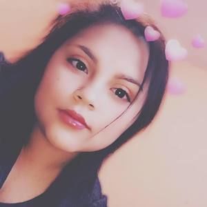 Meet your Posher, Reyna